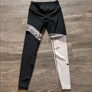 Nike leggings